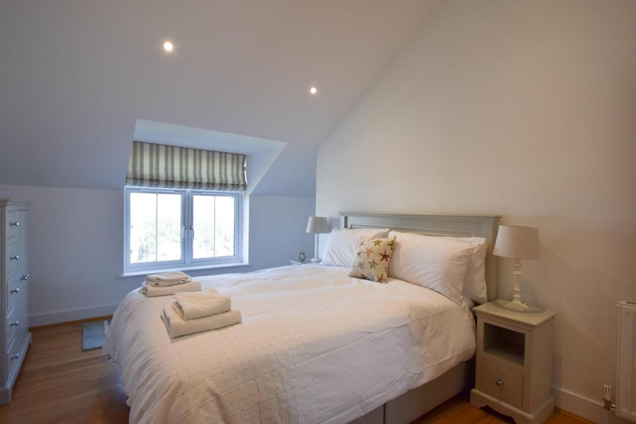 Whispers - 4 Bedroom Modern Family Holiday Home In Salcombe Sleeps 8 Extérieur photo